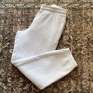 Aritzia Boyfriend Fit Sweatpants